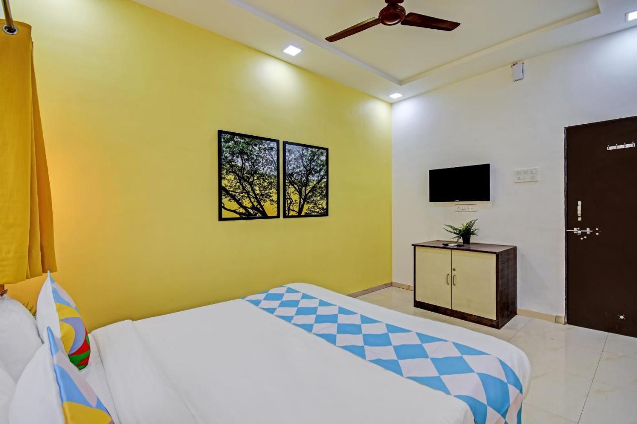 Oyo Home 78047 Alluring Stay Pimpri Pimpri-Chinchwad Dış mekan fotoğraf