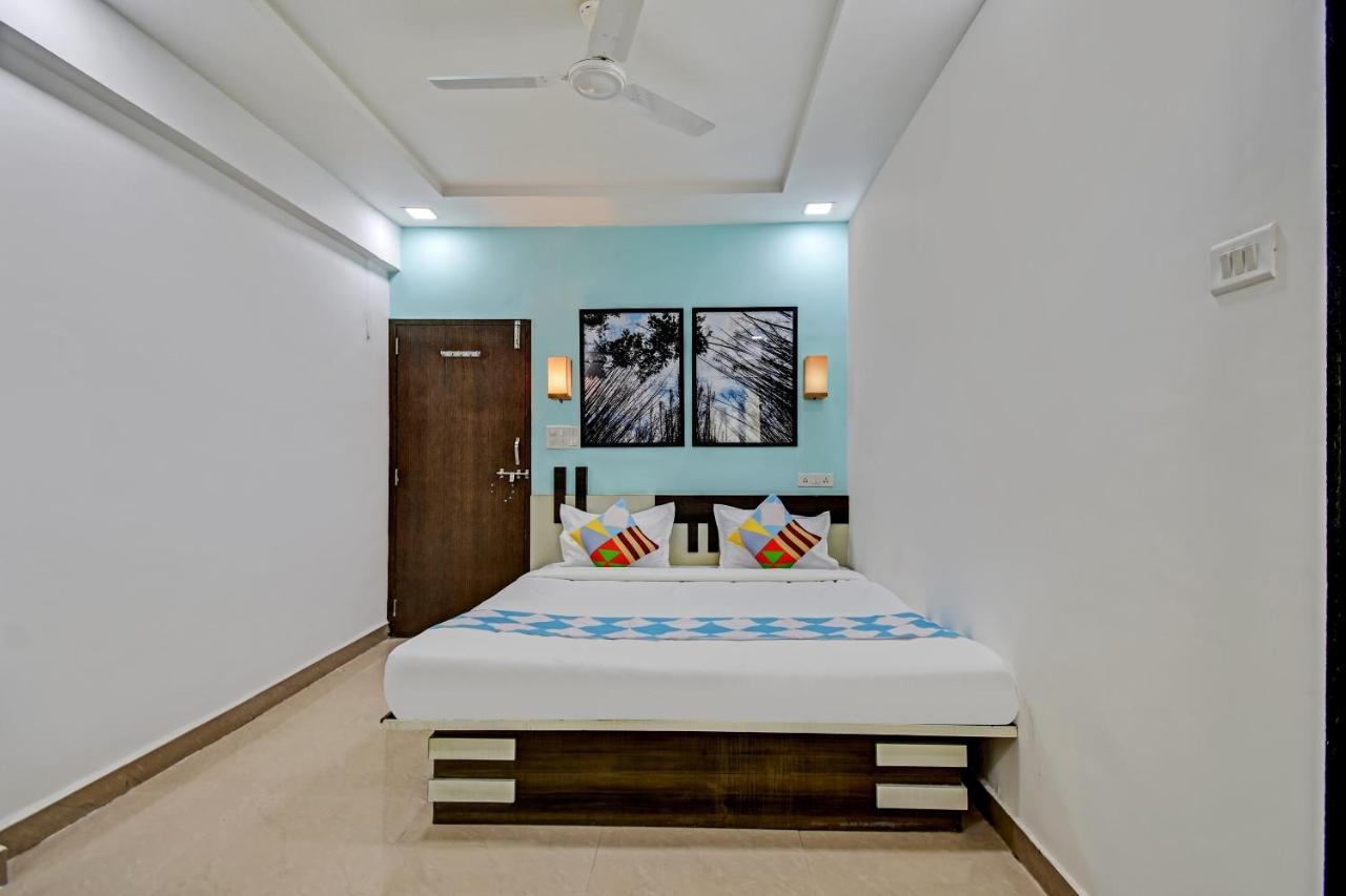 Oyo Home 78047 Alluring Stay Pimpri Pimpri-Chinchwad Dış mekan fotoğraf